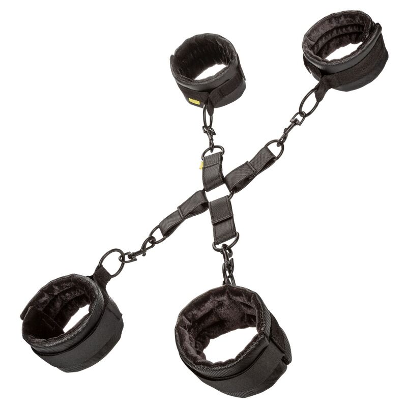 Imbracatura costrittiva per polsi e cavilglie imbottita a croce con 4 punti di fissaggio e moschettoni fetish bdsm california exotics  