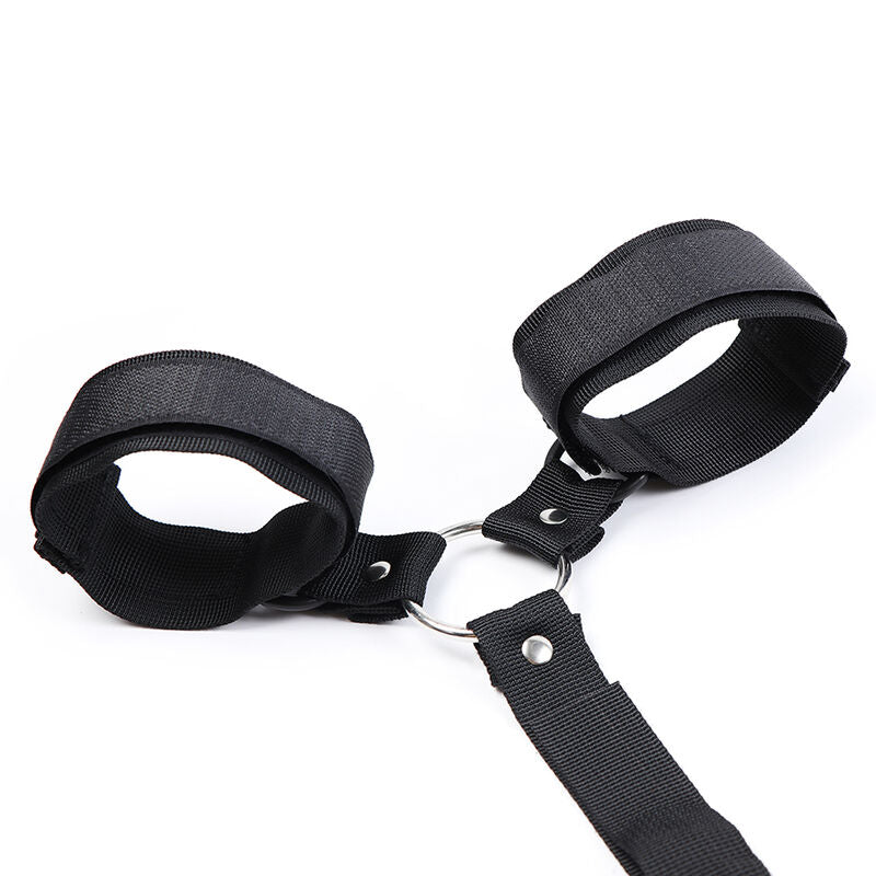 Collare in nylon con ferma polsi regolabile a strappo per giochi fetish con collana manette unico ohmama fetish