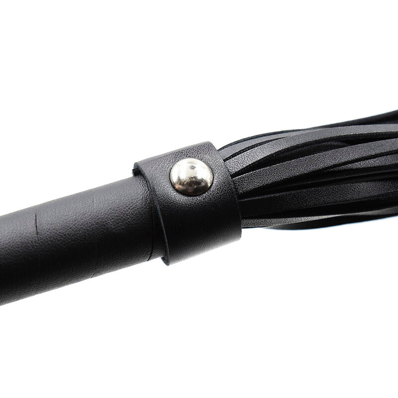 Frustino in pelle con rivetti argento 60 cm per usi fetish design versatile per principianti esperti Ohmama Fetish