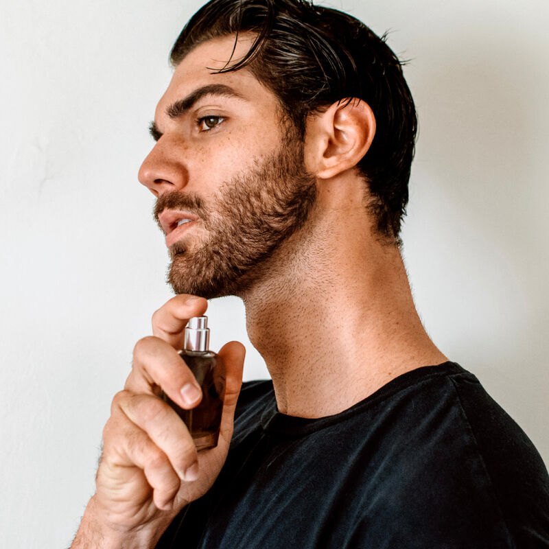 profumo con feromoni maschile romantico note di vaniglia e gelsomino agrumato seduzione 50 ml Eye Of Love