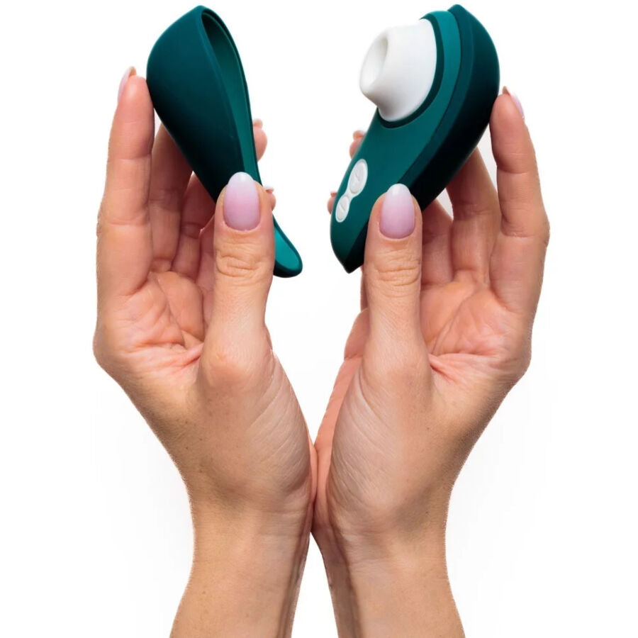 Stimolatore clitoride tecnologico con ventosa verde chiaro Liberty 2 impermeabile facile da pulire Womanizer