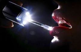 Voulez-Vous - Lucido Leggero Con Effetto Caldo Freddo - Bacche Rosse 10 Ml