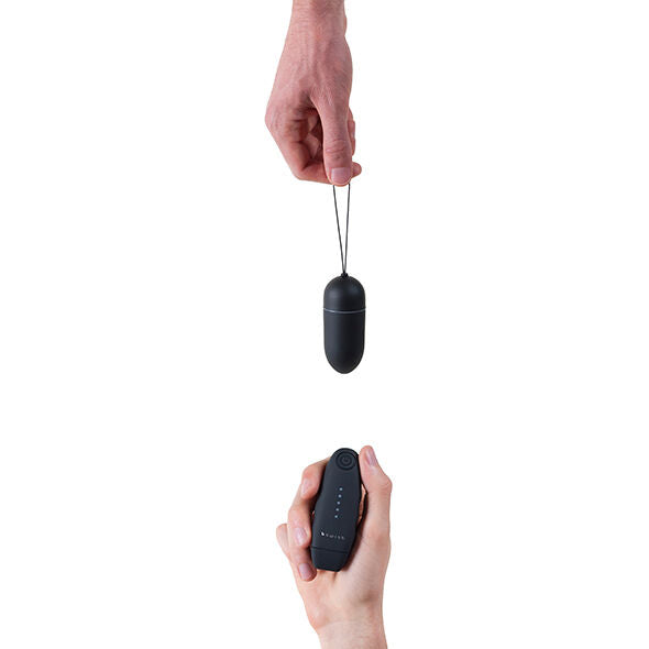 Vibratore bullet sommerso telecomandato 5 funzioni impermeabile con luce LED per stimolazione B SWISH